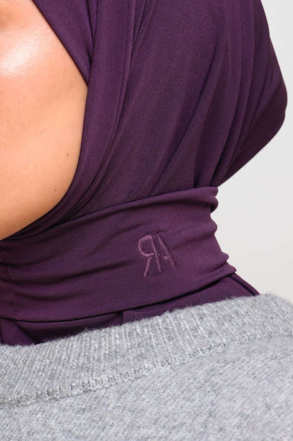 Button-up hijab underscarf - Plum