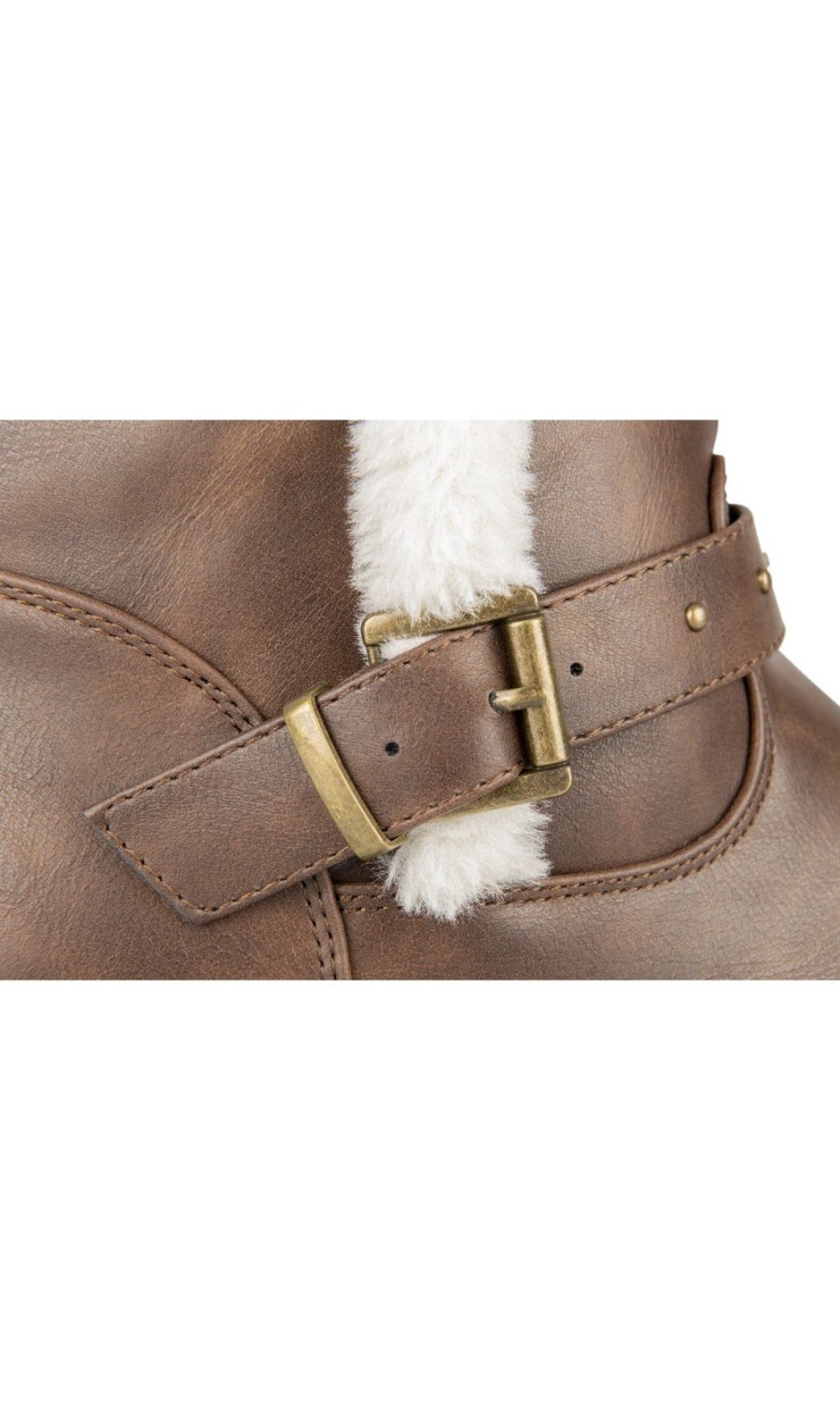 Brown slouchy boots with faux fur trim