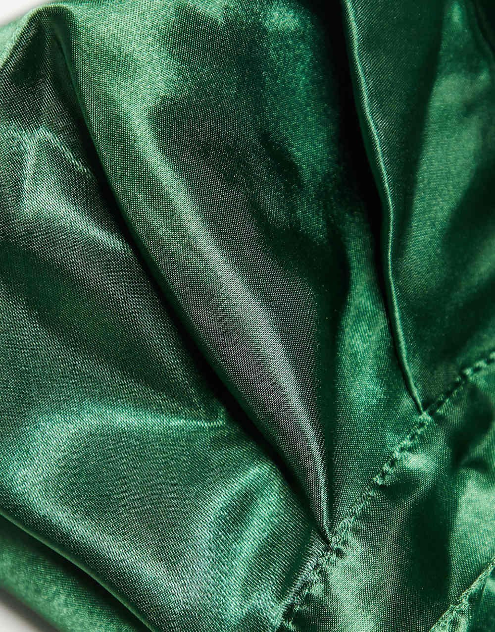 Bonnet en satin à nouer pour cheveux