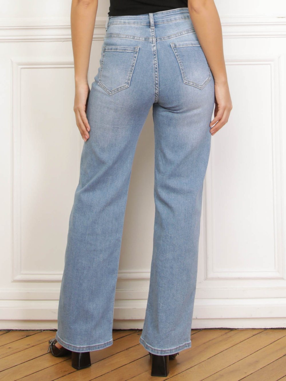 Blue washed wide leg jeans