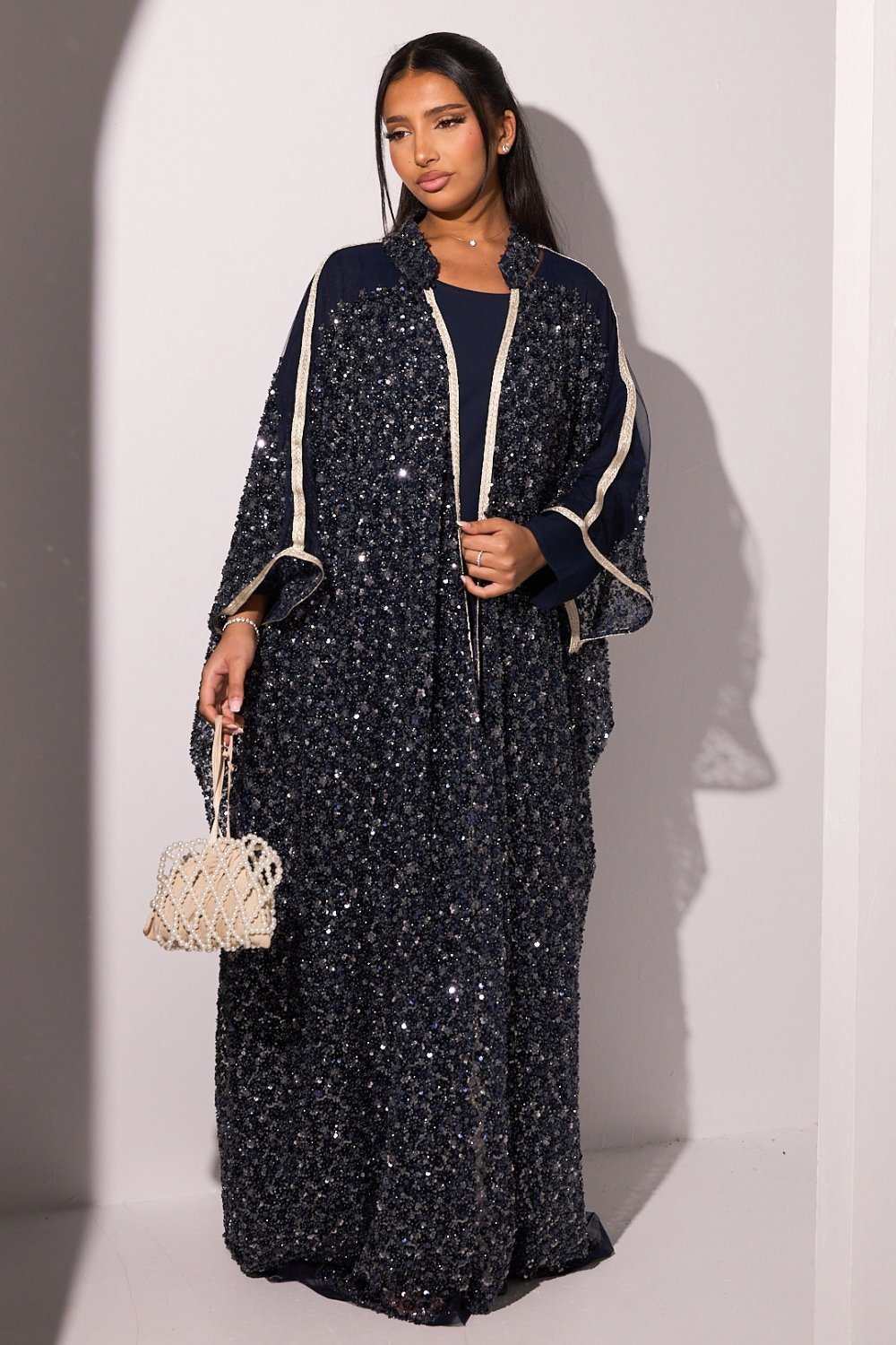 Robe et kimono à strass bleu marine argenté