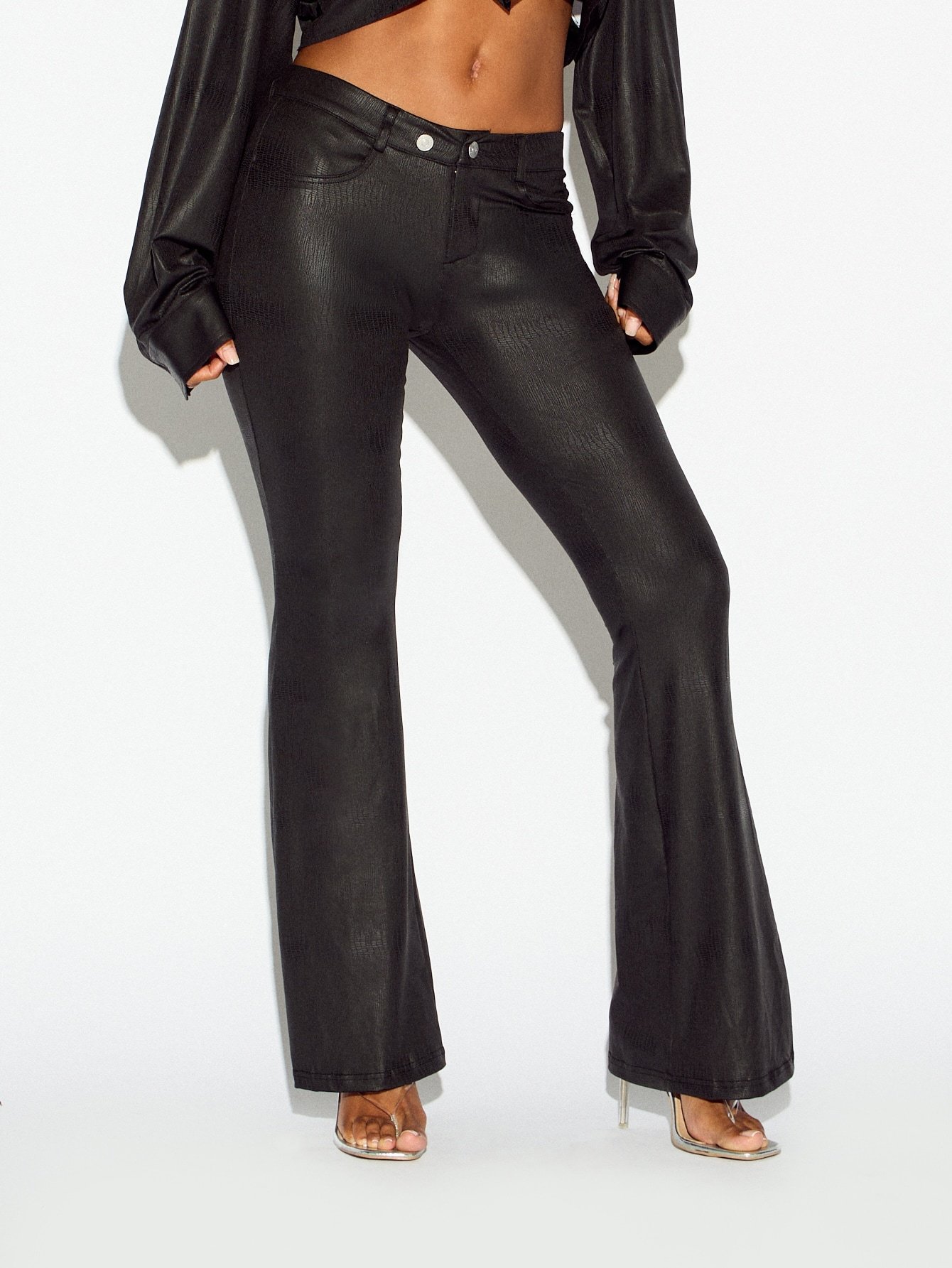 Pantalon évasé taille basse