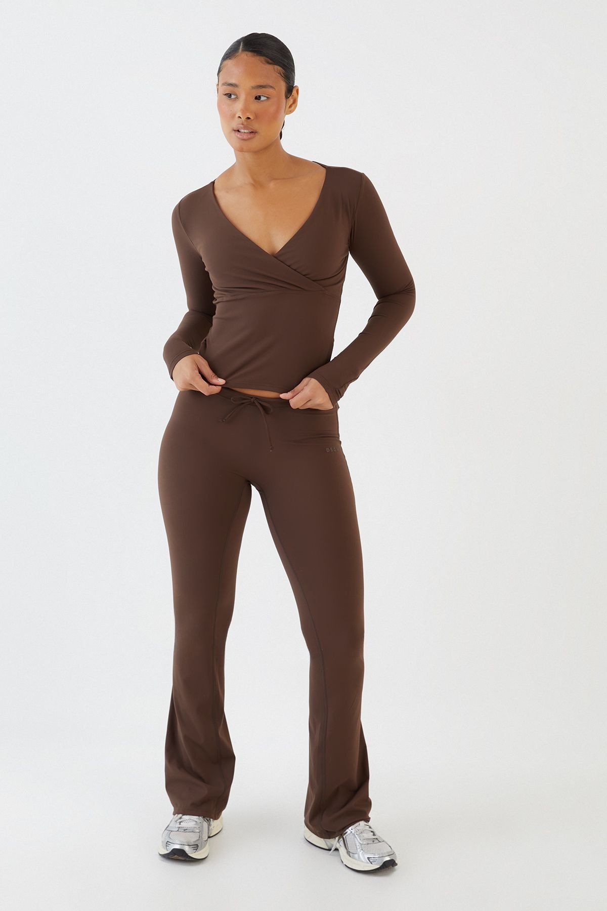 Long sleeve wrap sports top - Chocolate