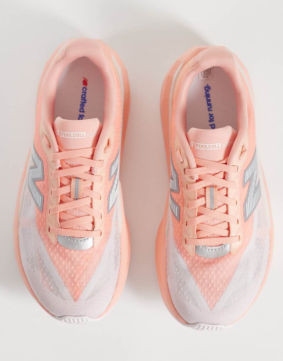 FuelCell Rebel v5 running trainers - Peach