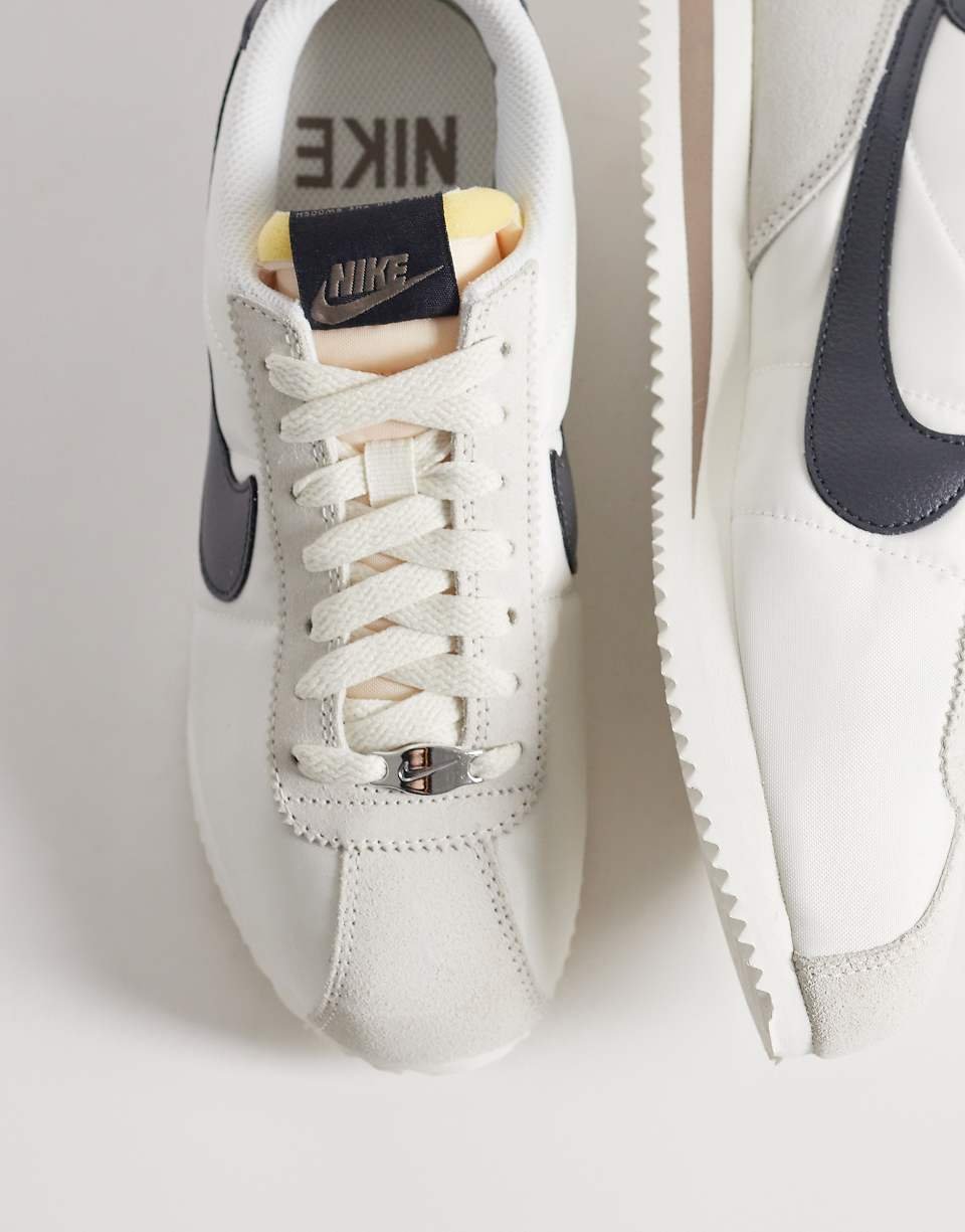 Baskets Cortez daim - Crème w k7el