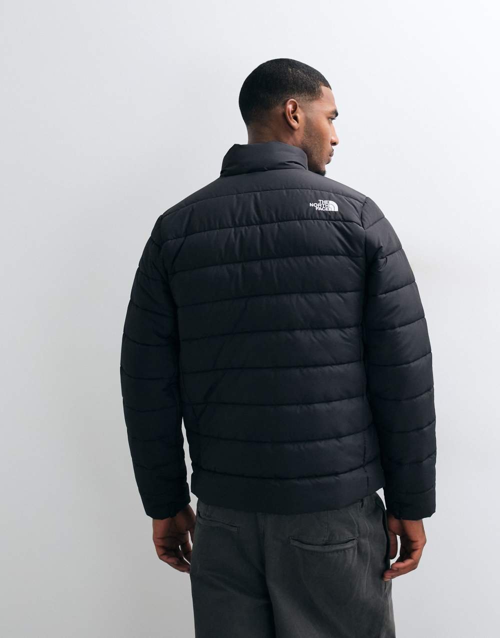 Aconcagua padded jacket in black