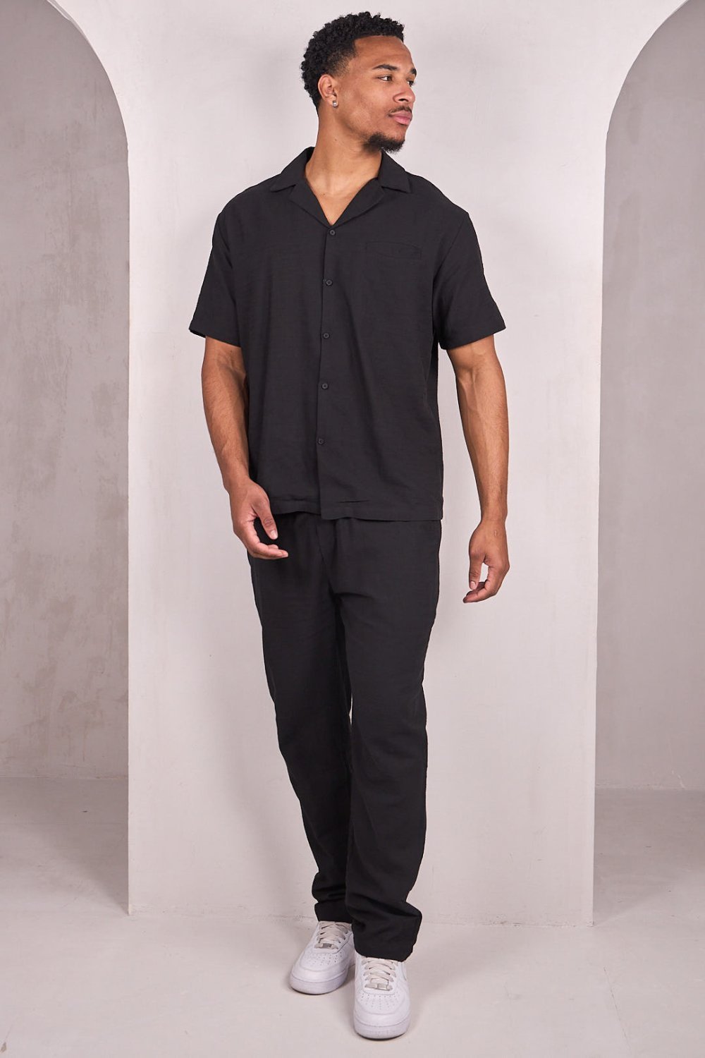 Black linen-look shirt and trousers set