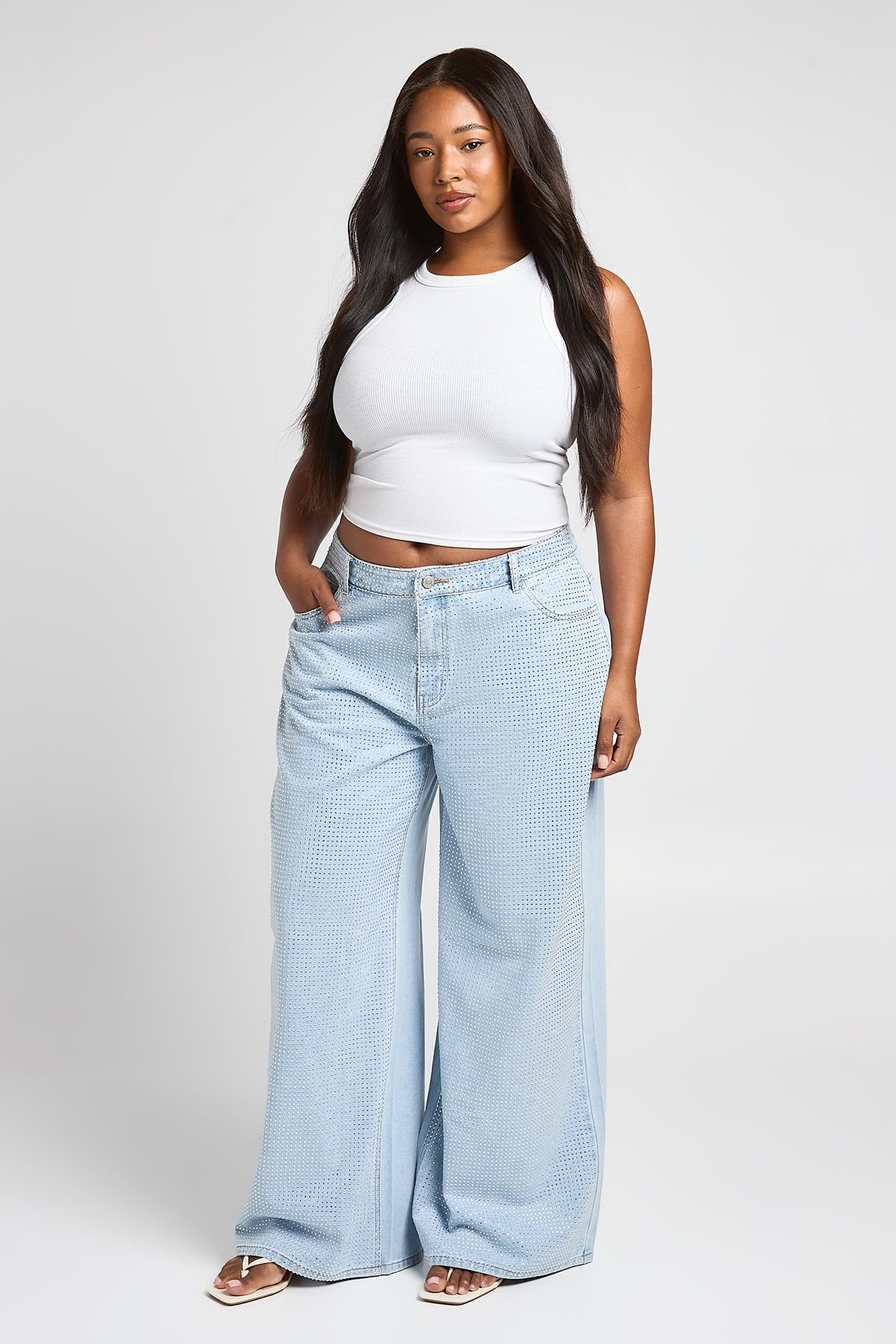 Jean large taille haute orné de strass - Grande taille