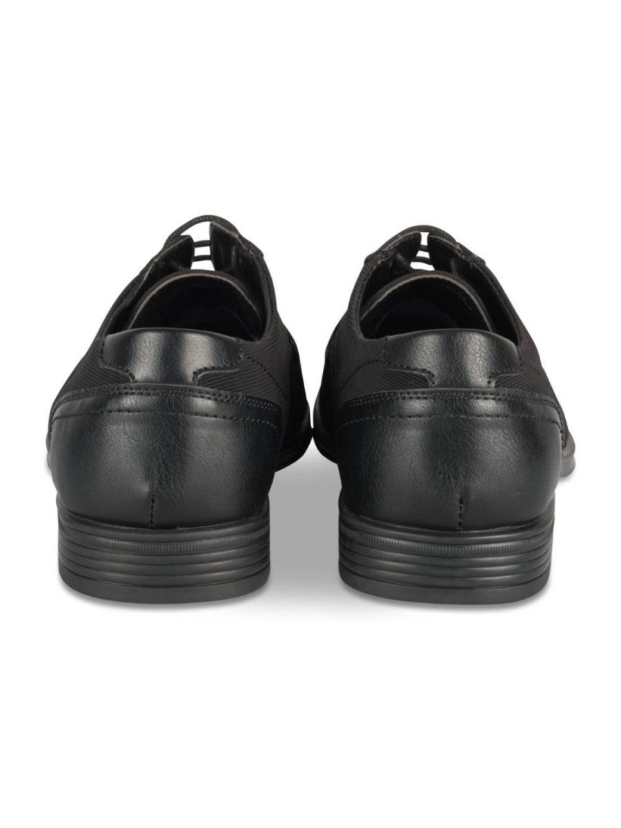Black mixed-material derbies