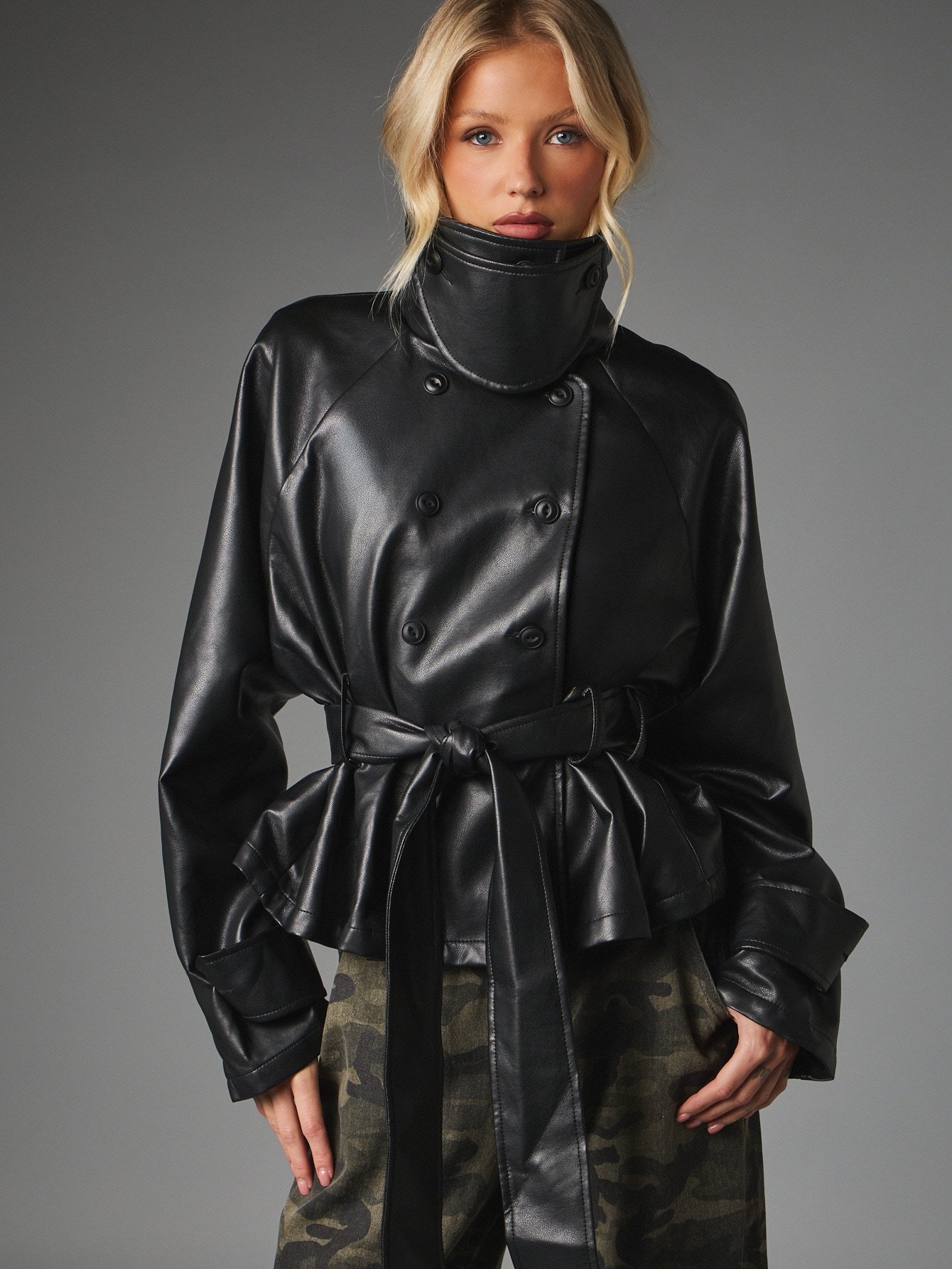 Veste En Similicuir À Double Boutonnage Avec Ceinture Et Col Masque