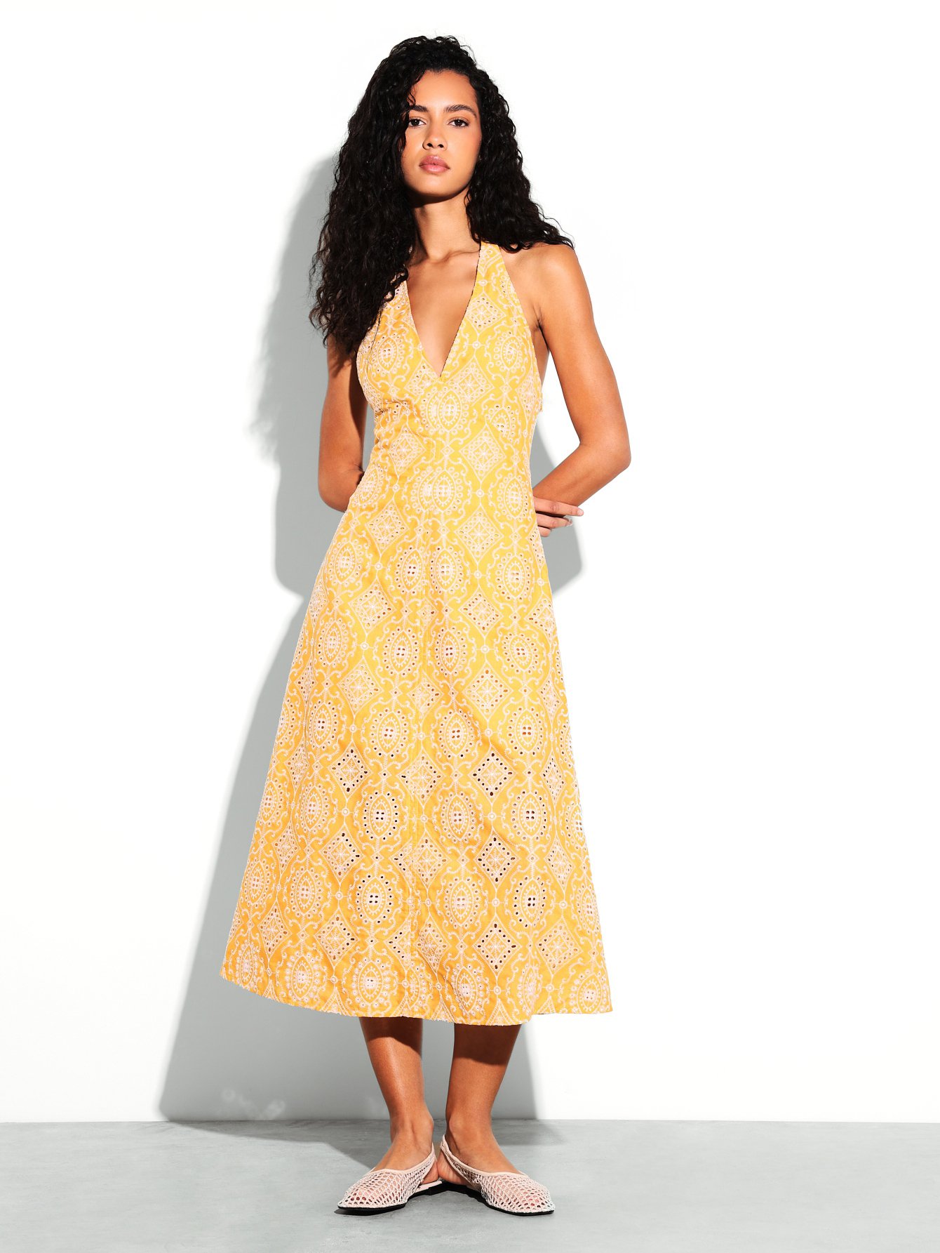 Robe bohème à imprimé géométrique et dos nu