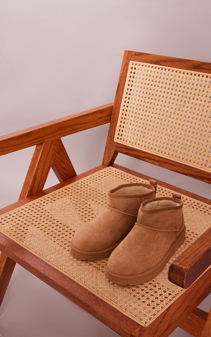 Bottines en suédine à semelle crantée