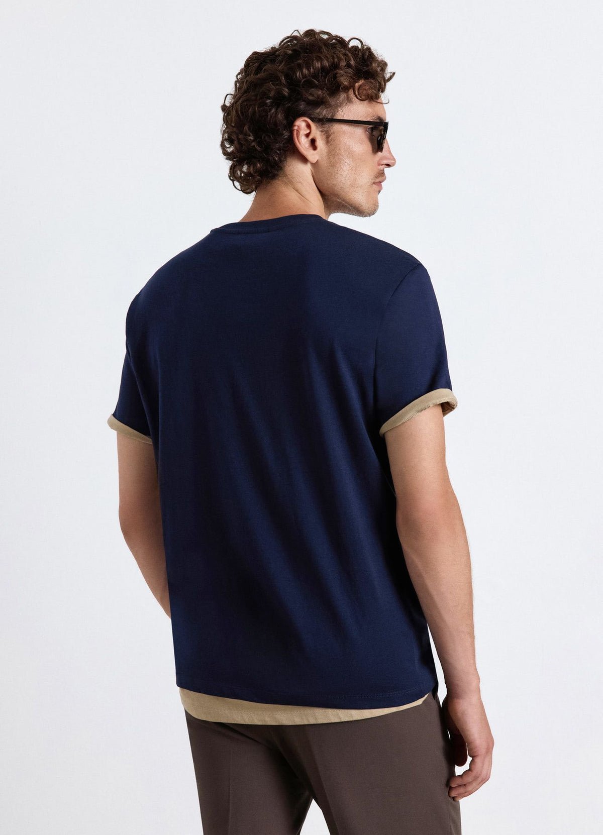 Plain crew-neck T-shirt