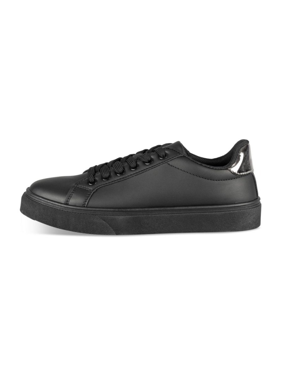 Black chunky-sole sneakers