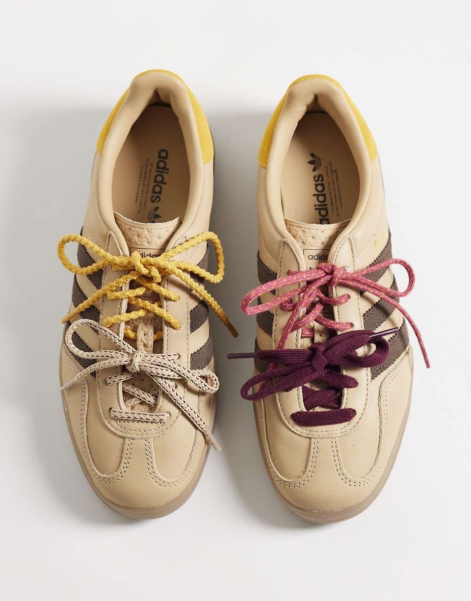 حذاء رياضي Gazelle باللون البيج