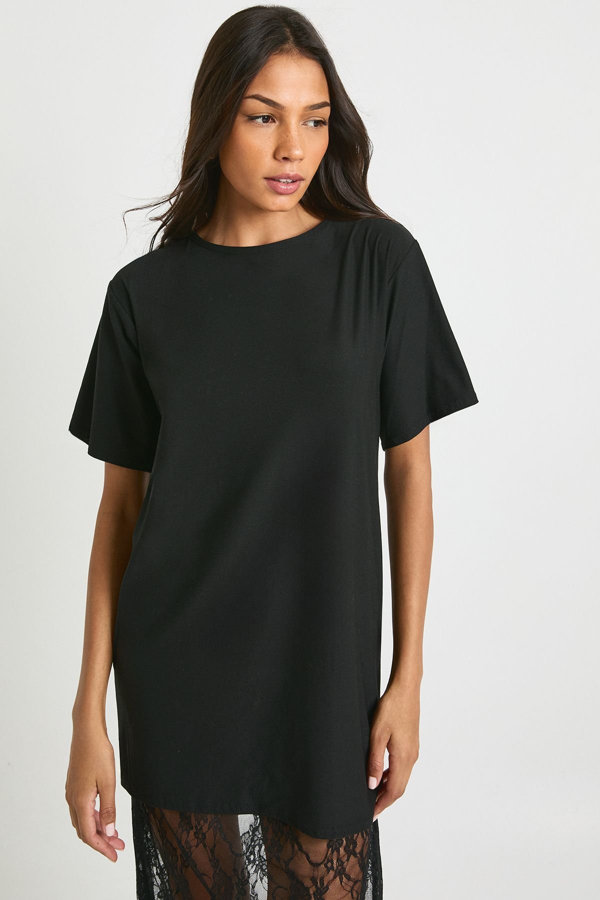 Robe t-shirt midaxi allongée avec détails - Tall
