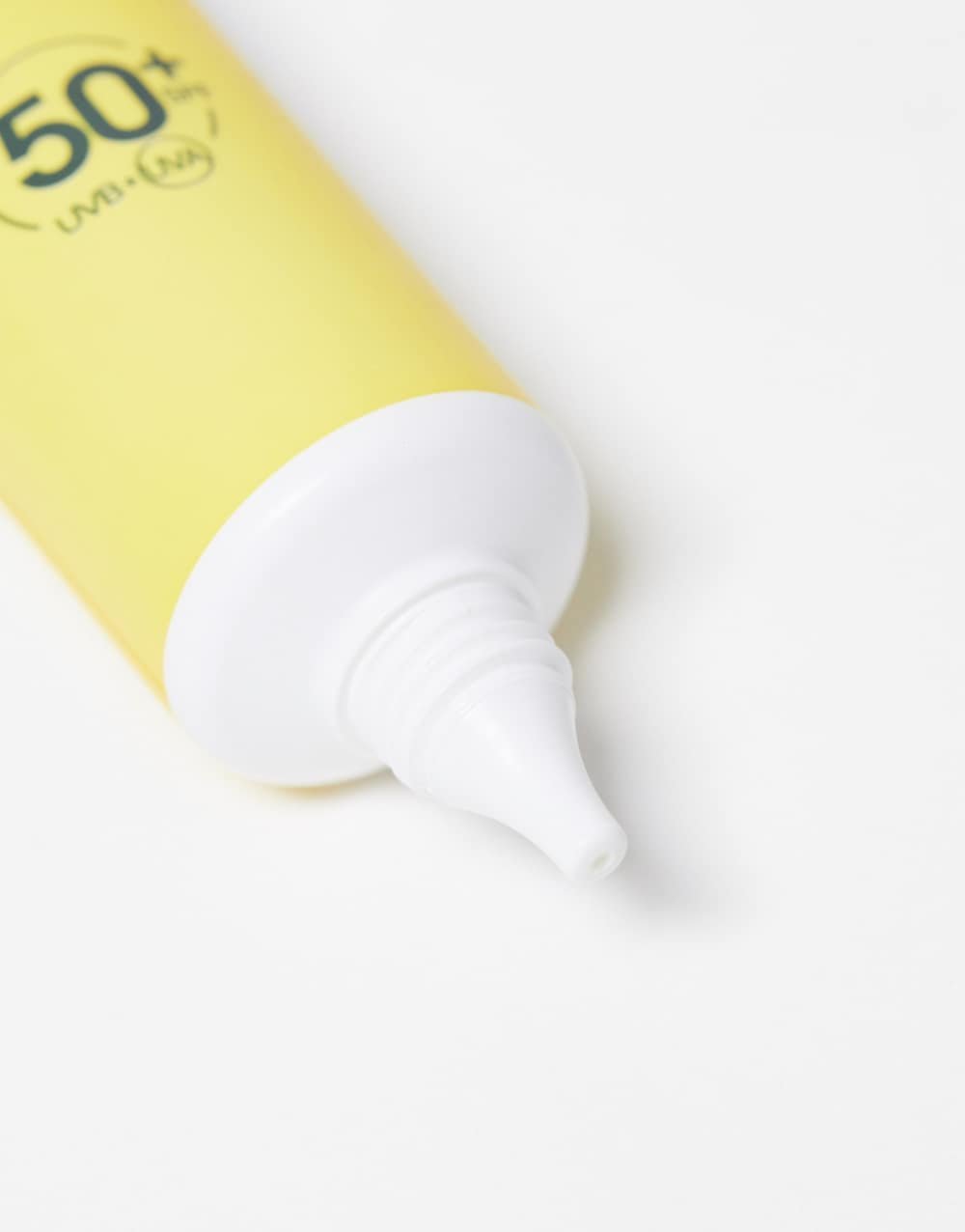 Fluide solaire l lwjeh vitamine C SPF 50 - 40 ml