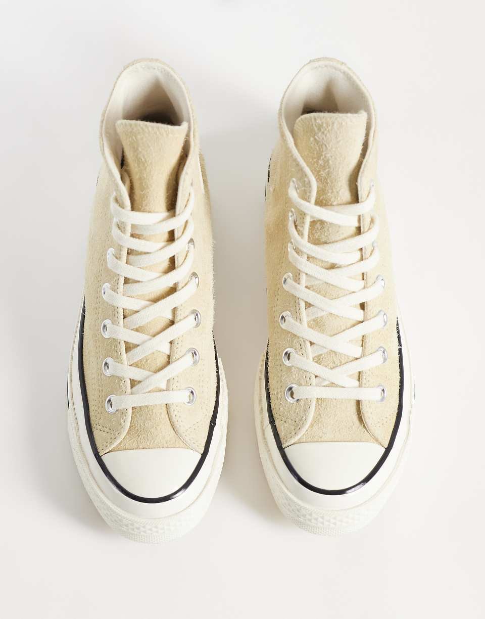 Baskets Chuck 70 Hi en daim beige