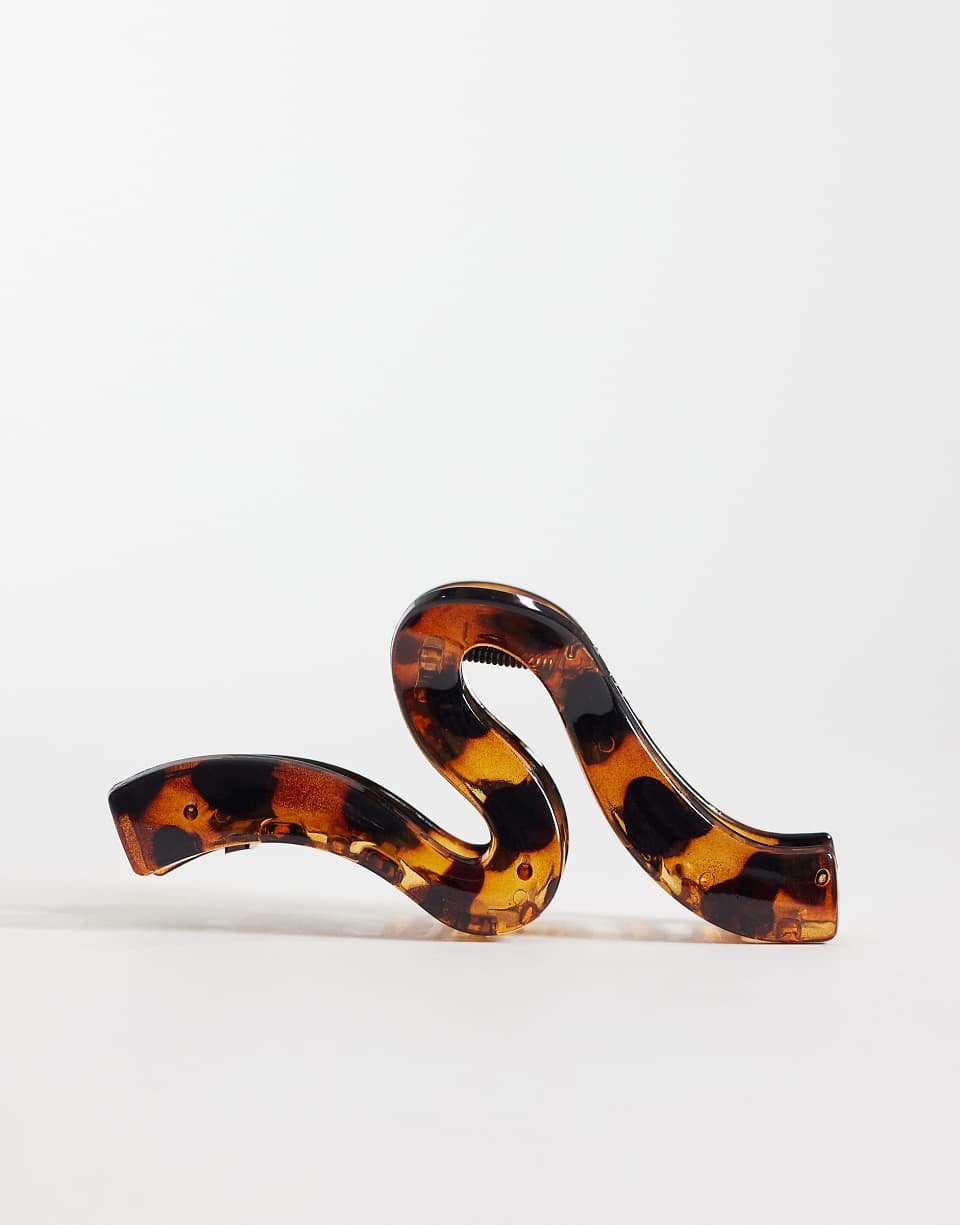 Large wave hair claw - Tortoiseshell