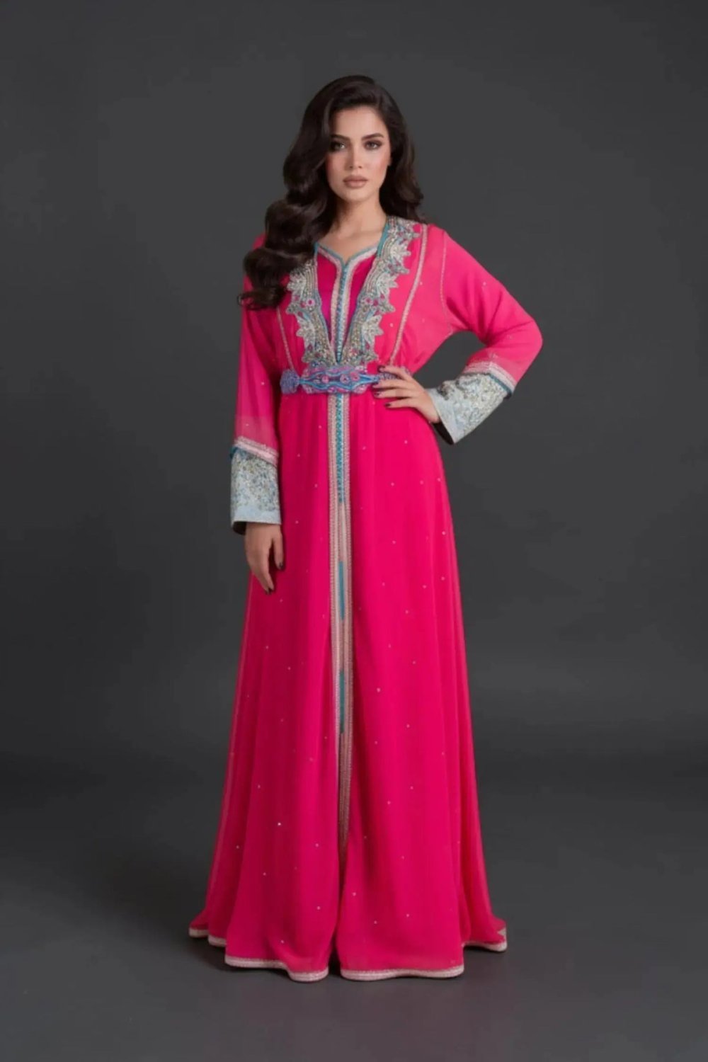 Takchita en crêpe et mousseline fuchsia avec mdamma