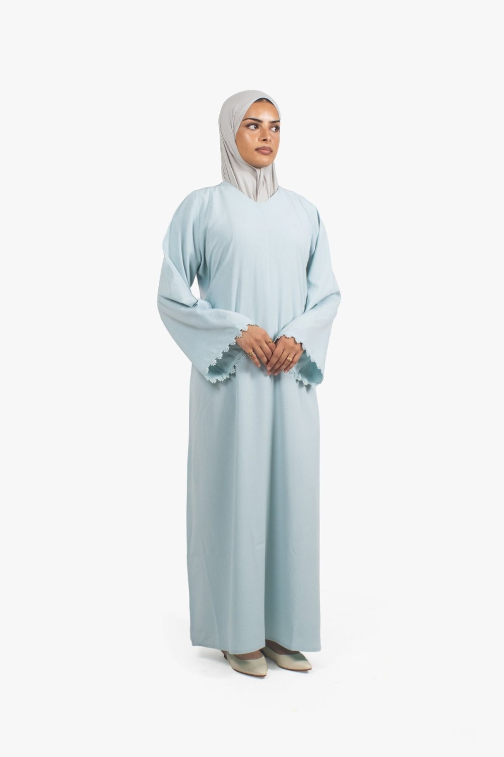 Lace-cuff crepe abaya - Pale blue