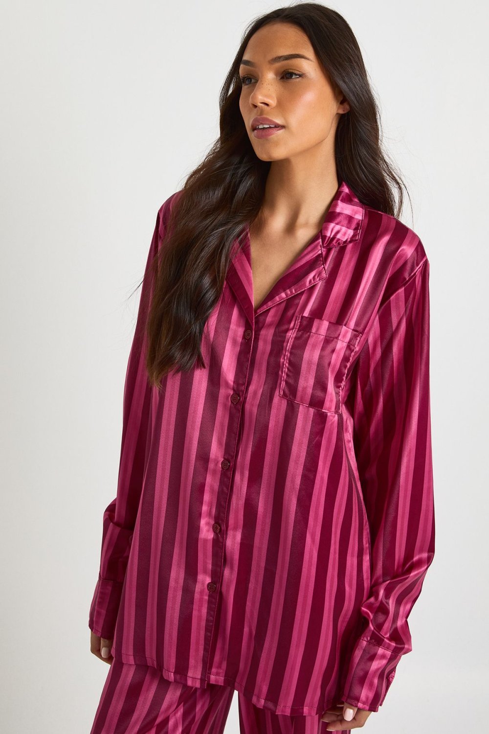 Pyjama chemise w sarwal f satin mkhettet - Tall