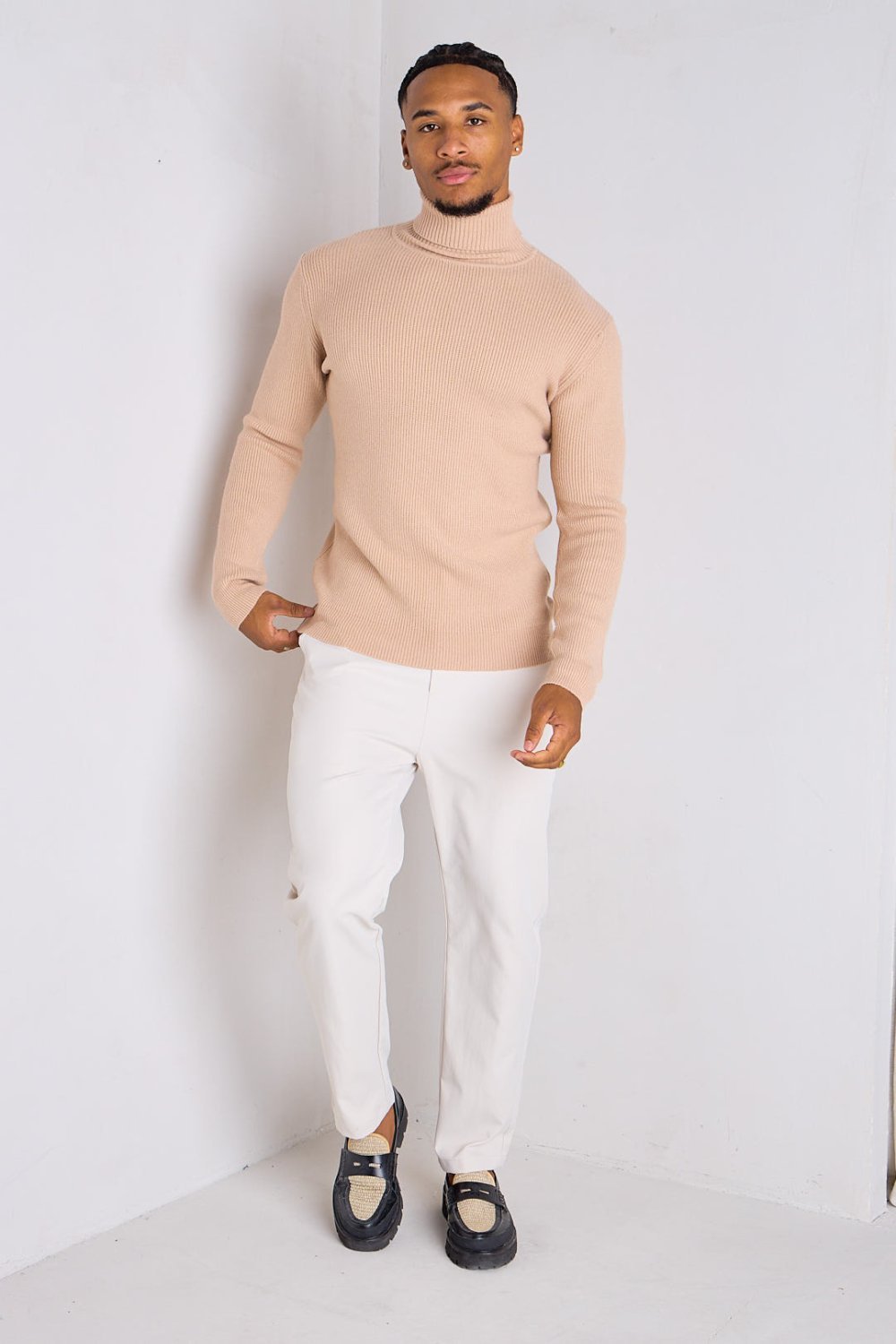Pull b col roulé f triko beige