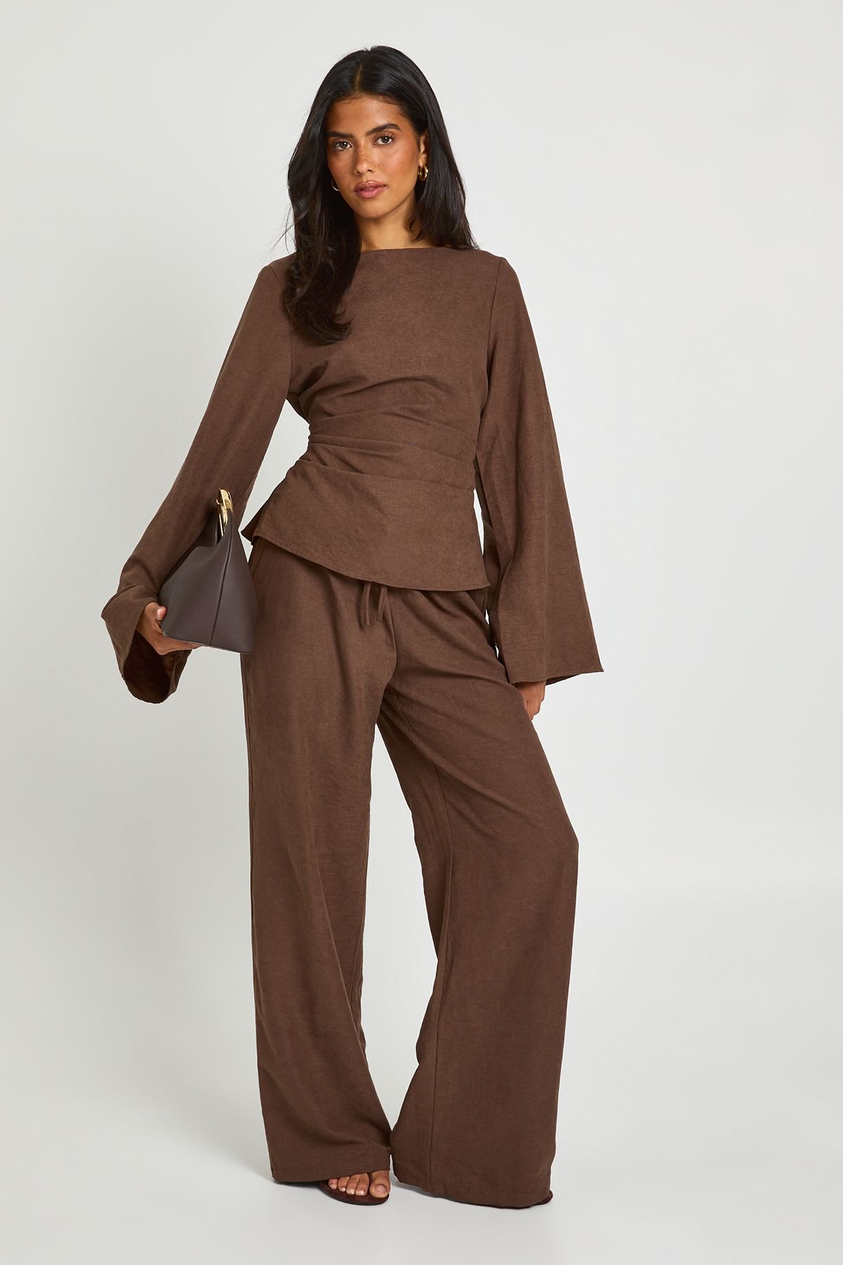 Ensemble Coordonné Pantalon Et Haut À Manches Évasées Froncées Effet Peau De Pêche