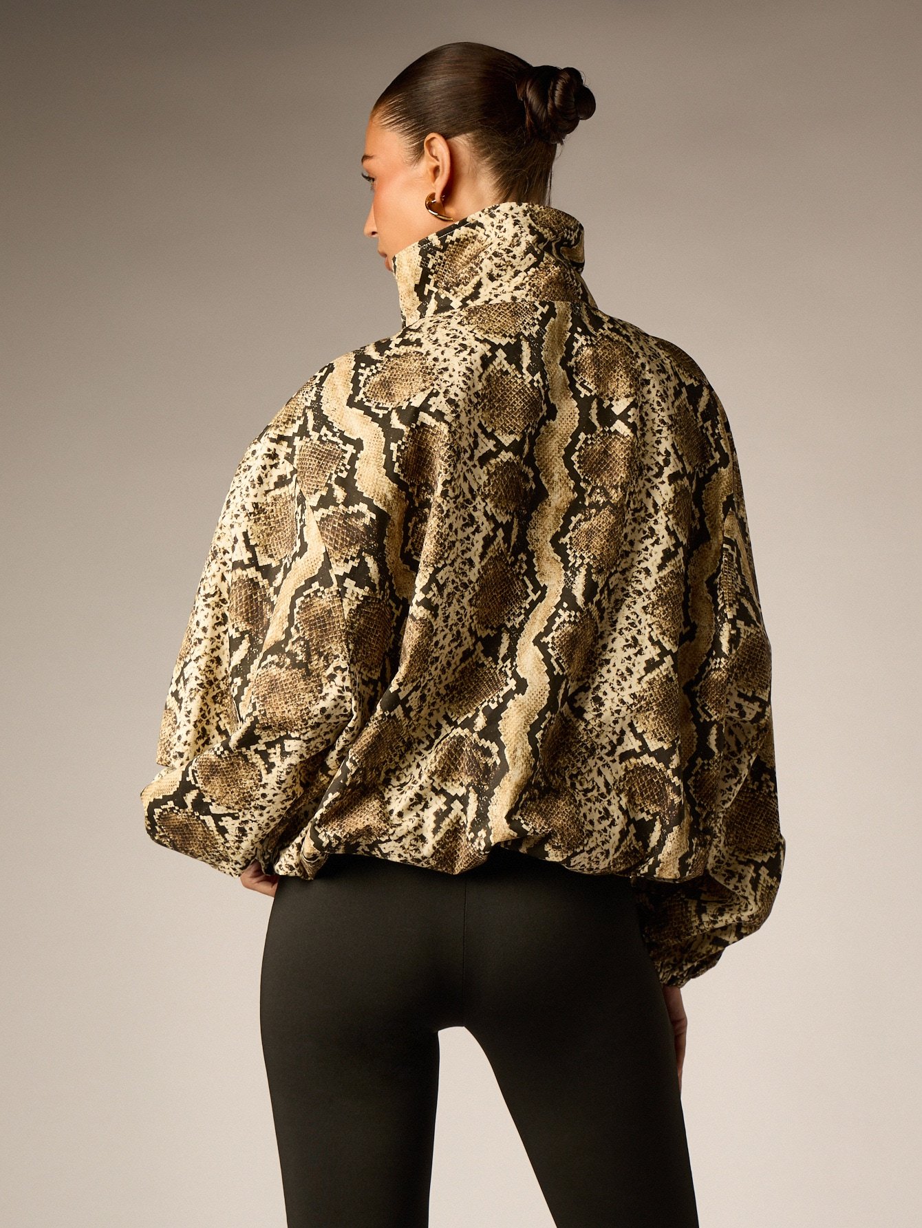 Veste courte oversize demi-zip imprimé serpent