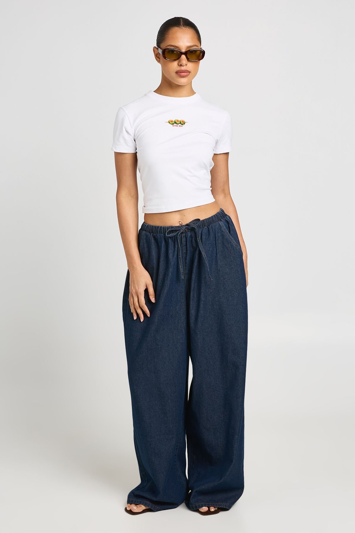 Pantalon en denim à jambes larges élastiqué