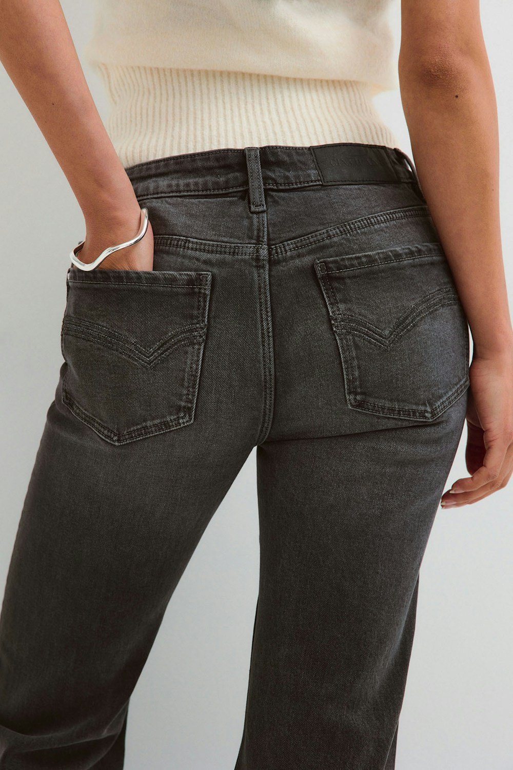 Jean évasé taille mi-haute push-up gris