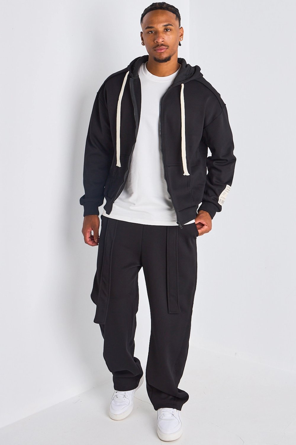 Black back-print tracksuit with belted joggers