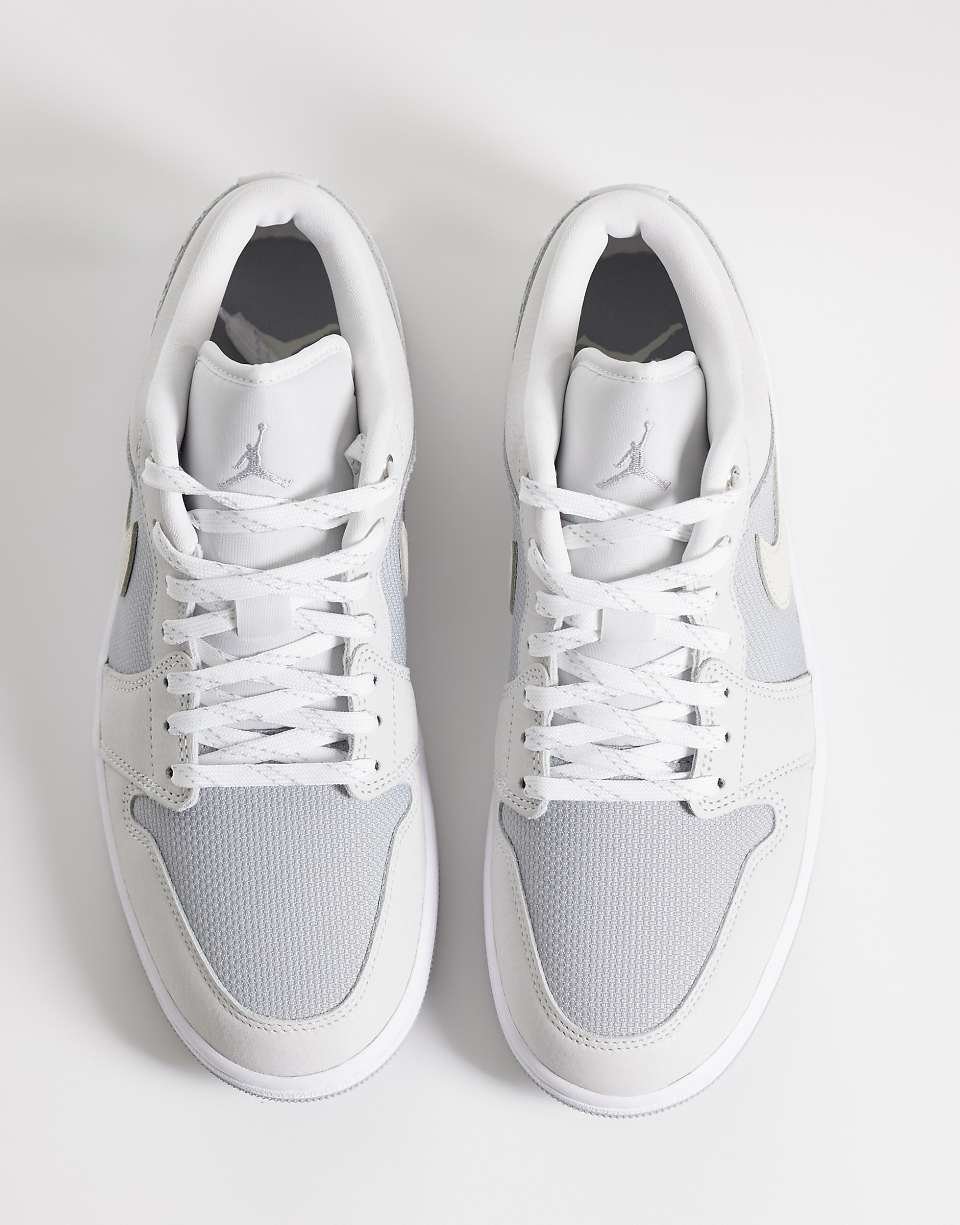Baskets mdfourin AJ1 Low