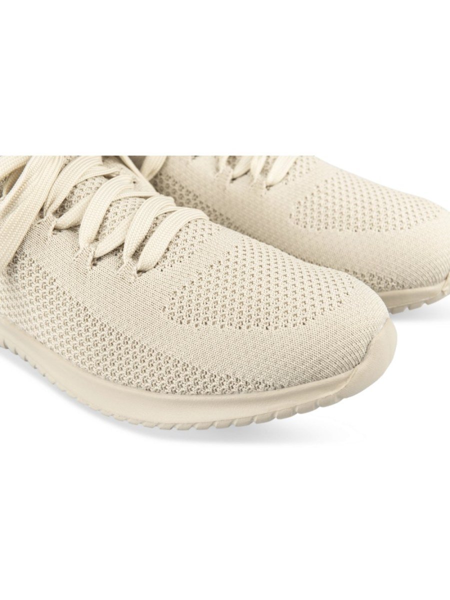 Beige fine-knit lace-up sneakers