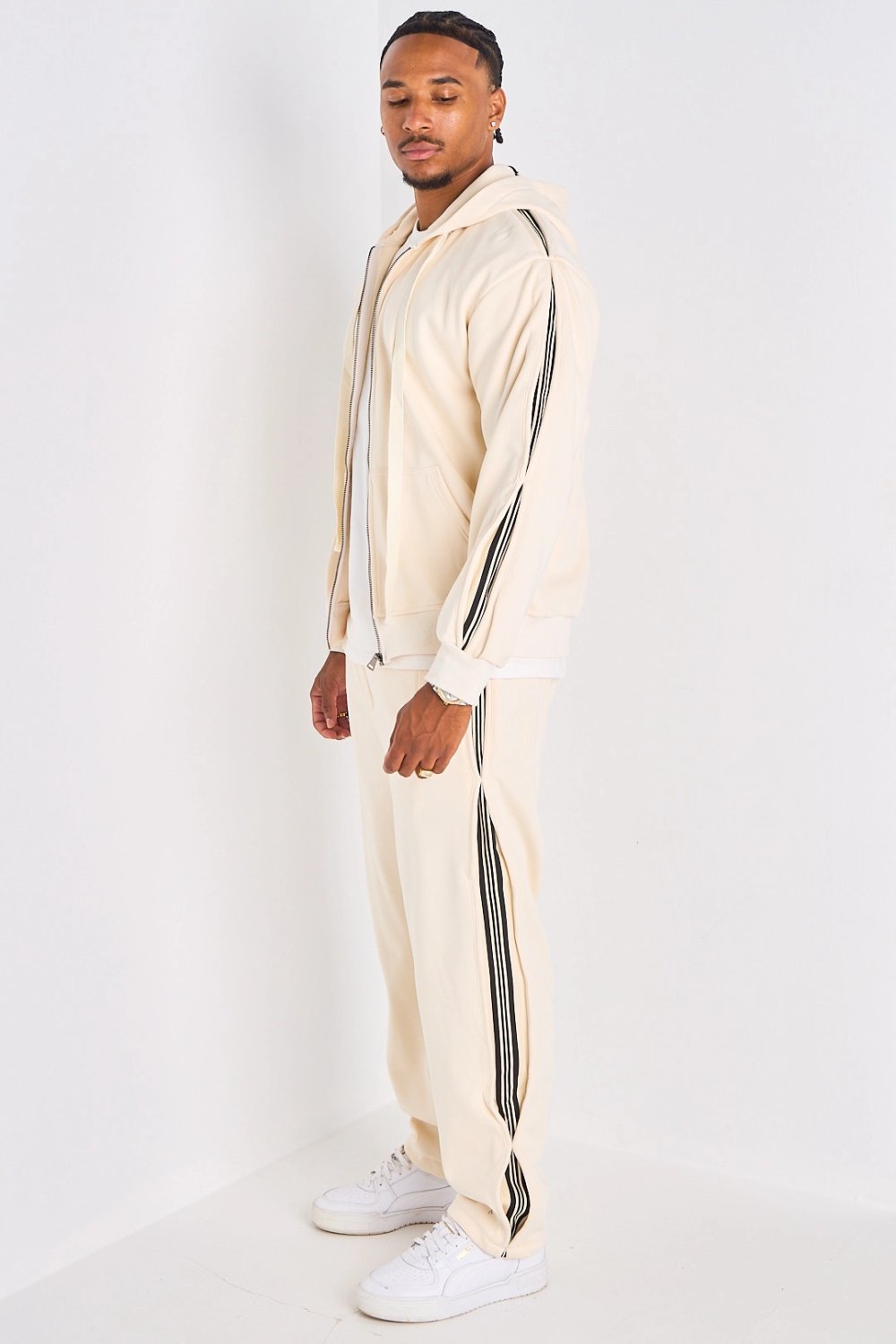 Beige hooded tracksuit with stripes