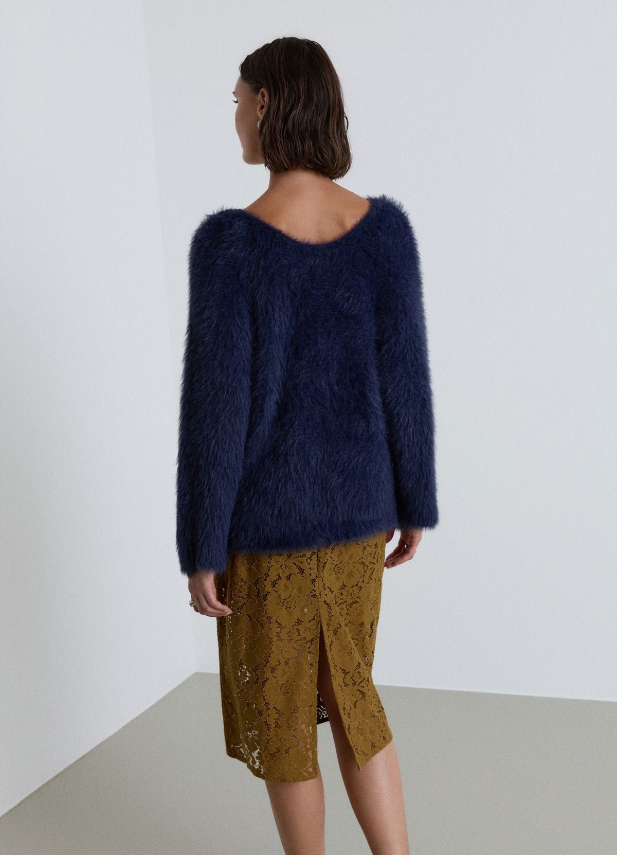 Fluffy V-neck jumper with lace insert