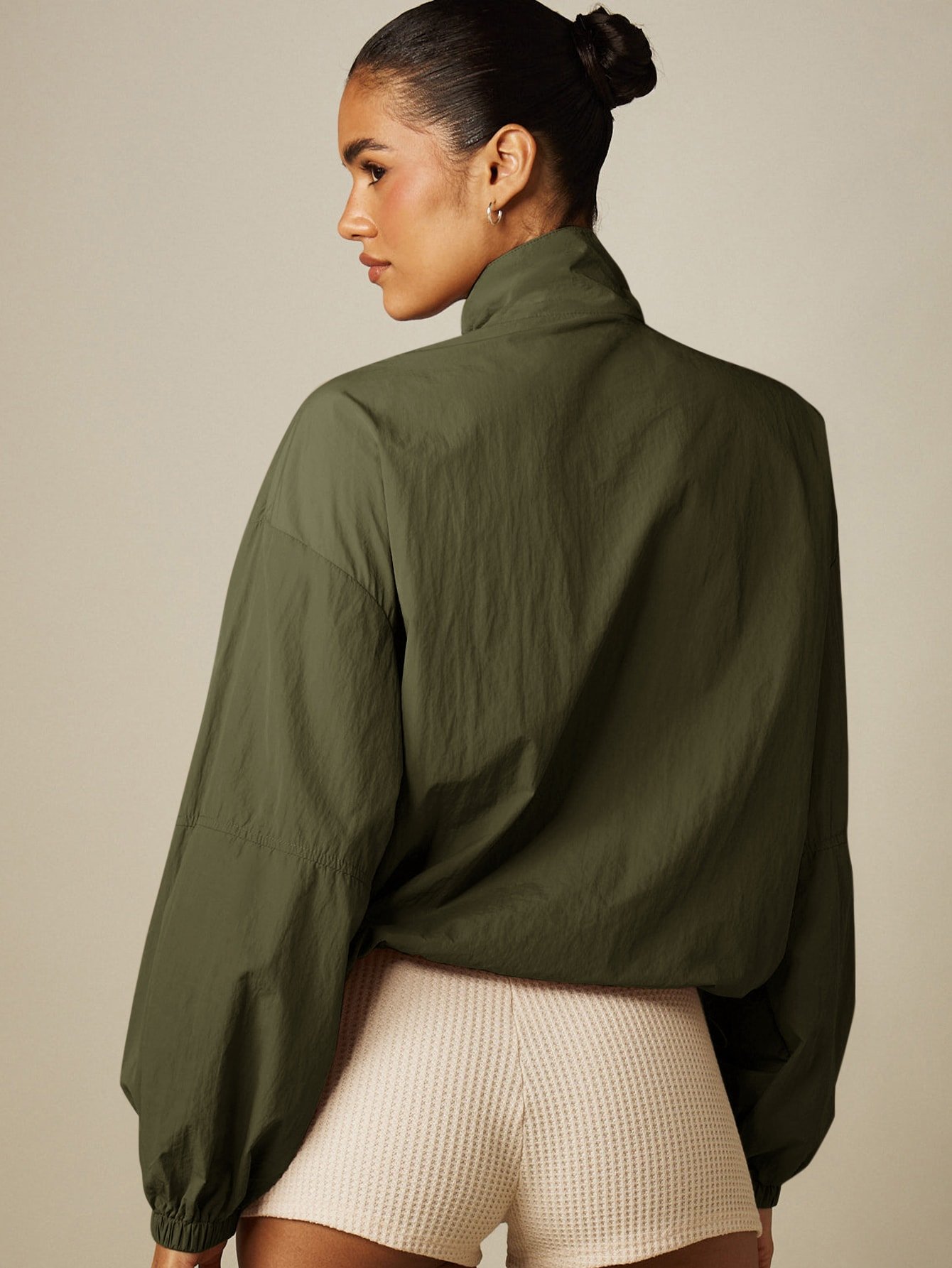 Veste courte oversize à poches cargo