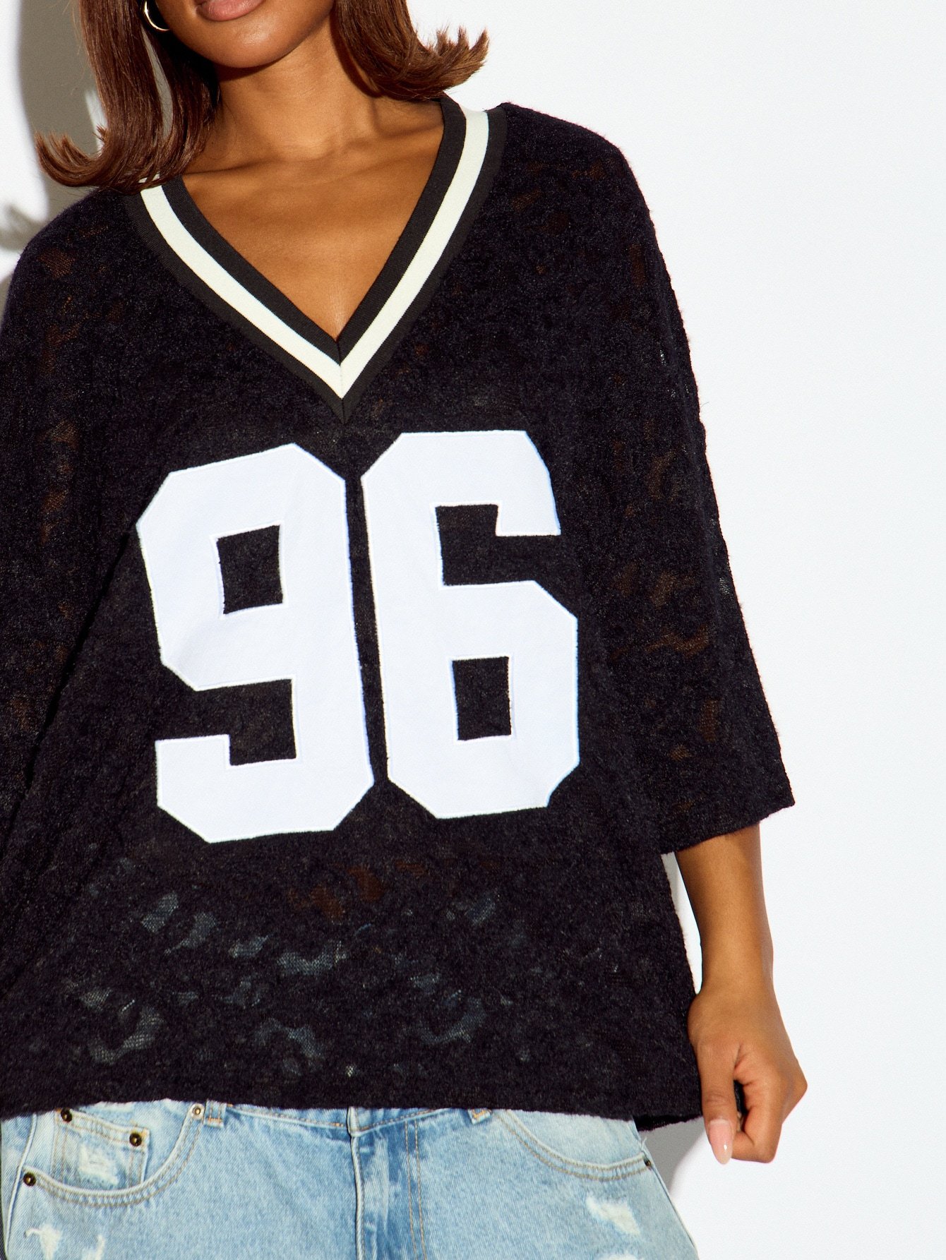 Pull oversize col V b appliqué Varsity 96