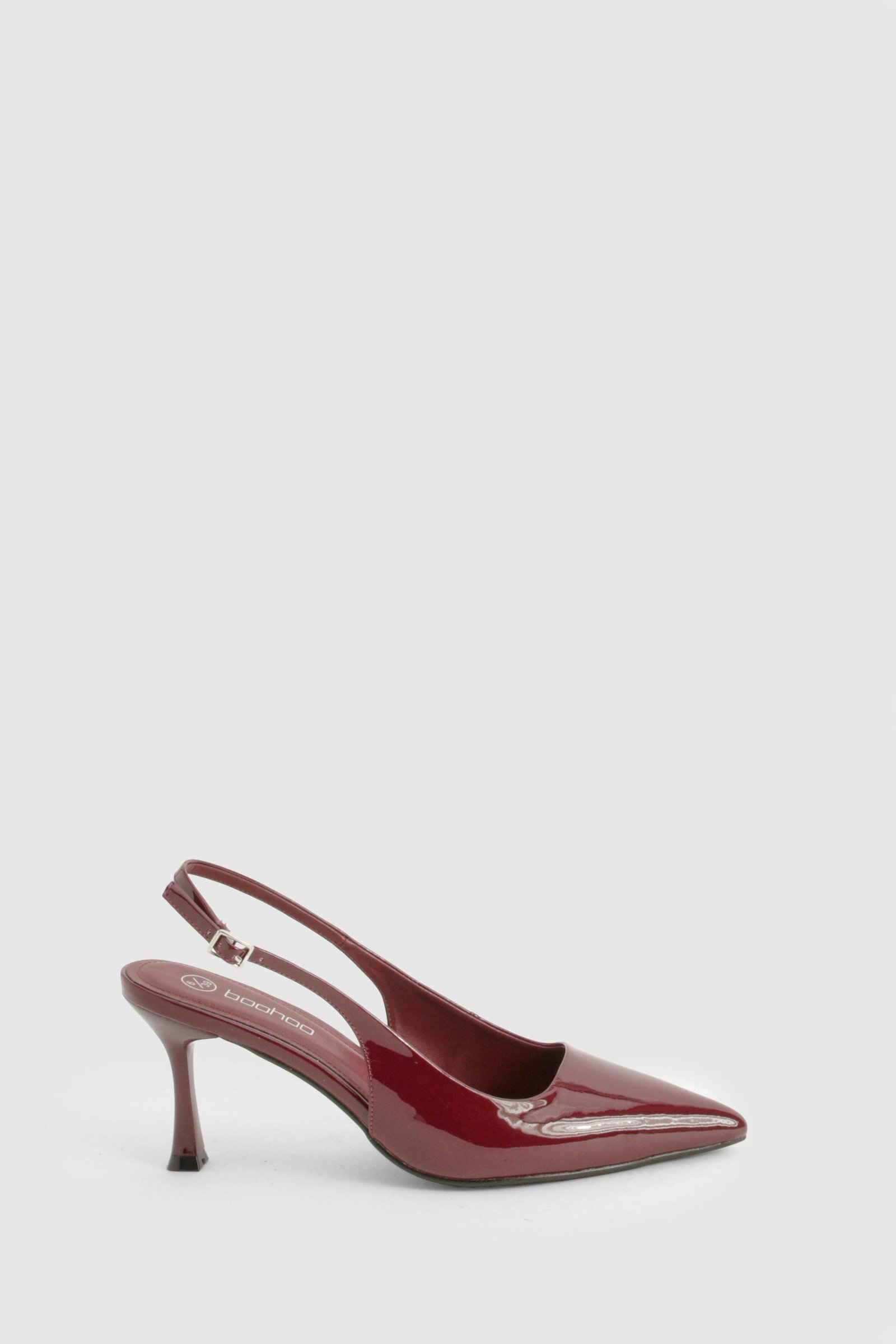 Escarpins pointus vernis à bride arrière