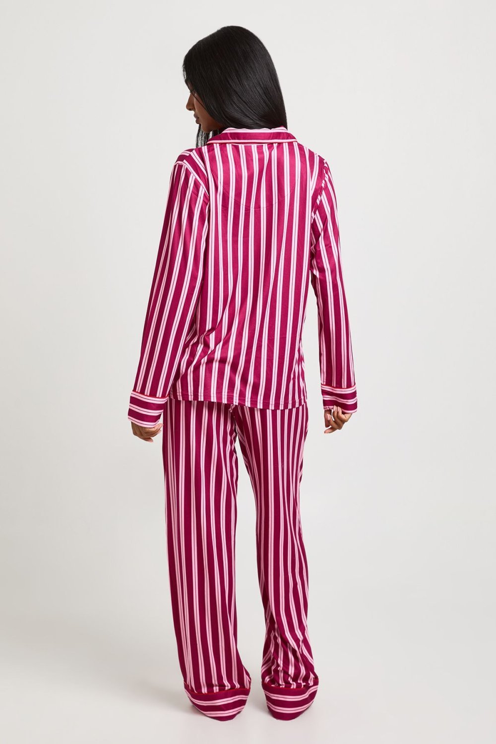 Pyjama chemise et pantalon tout doux bordeaux