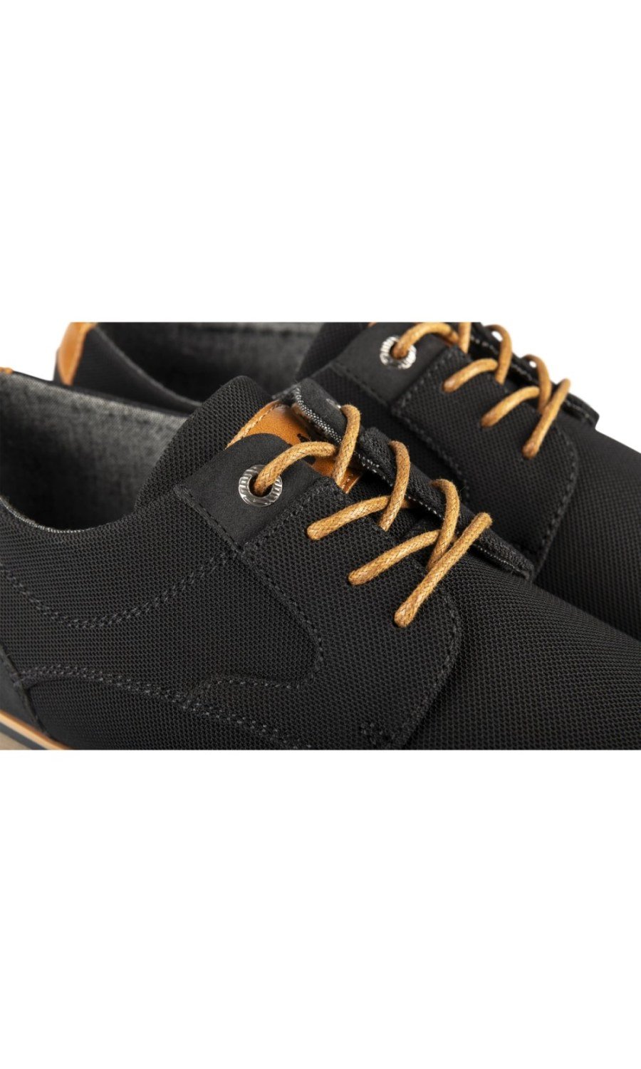 Derbies sport lacets camel noirs