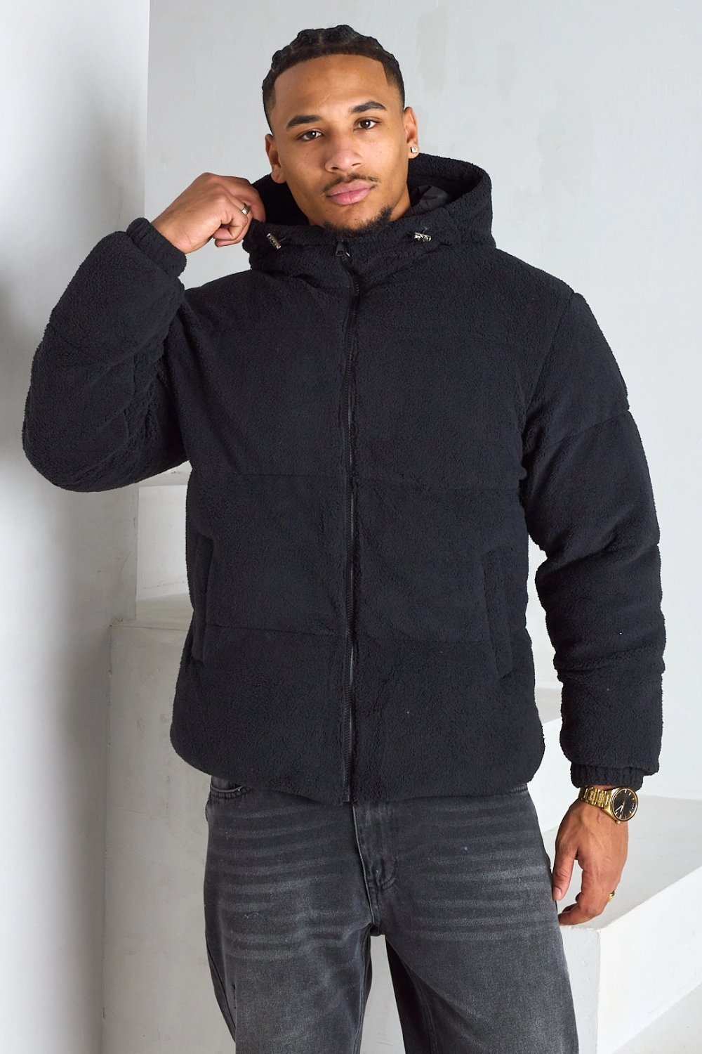Bomber à capuche effet mouton noir