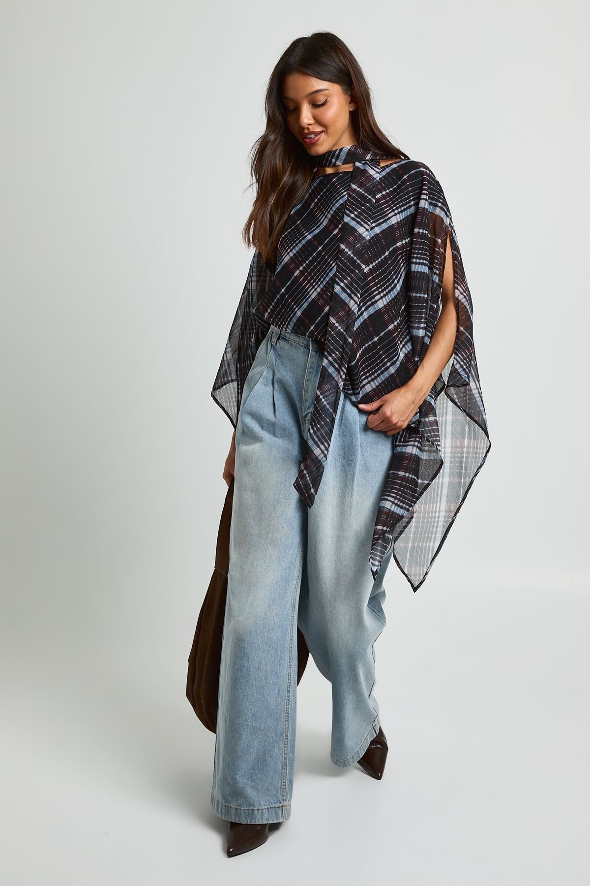 Blouse cape foulard à carreaux en mousseline