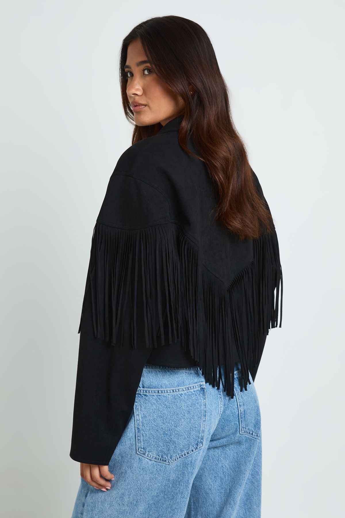 Veste en similicuir à détails franges