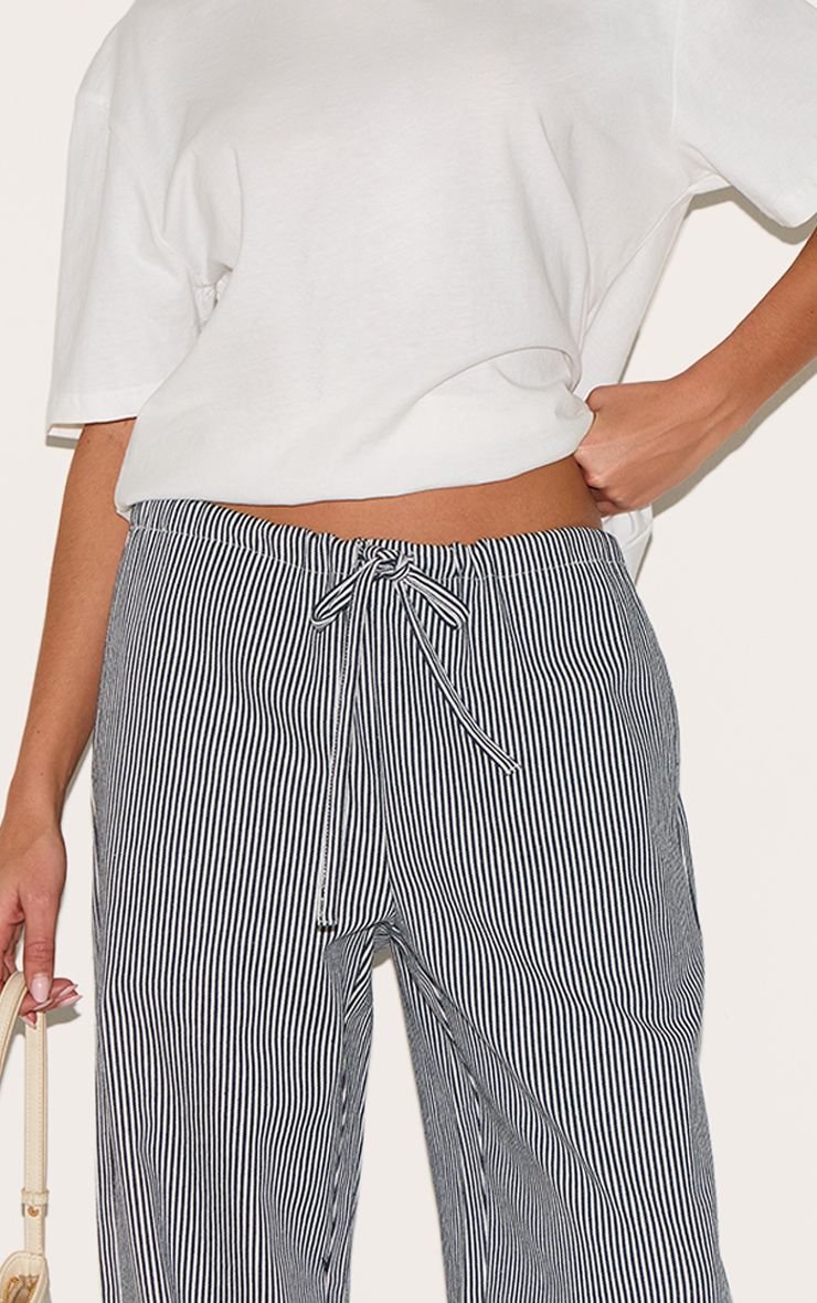 Pantalon En Denim À Fines Rayures Taille Mi-haute Avec Ceinture À Nouer