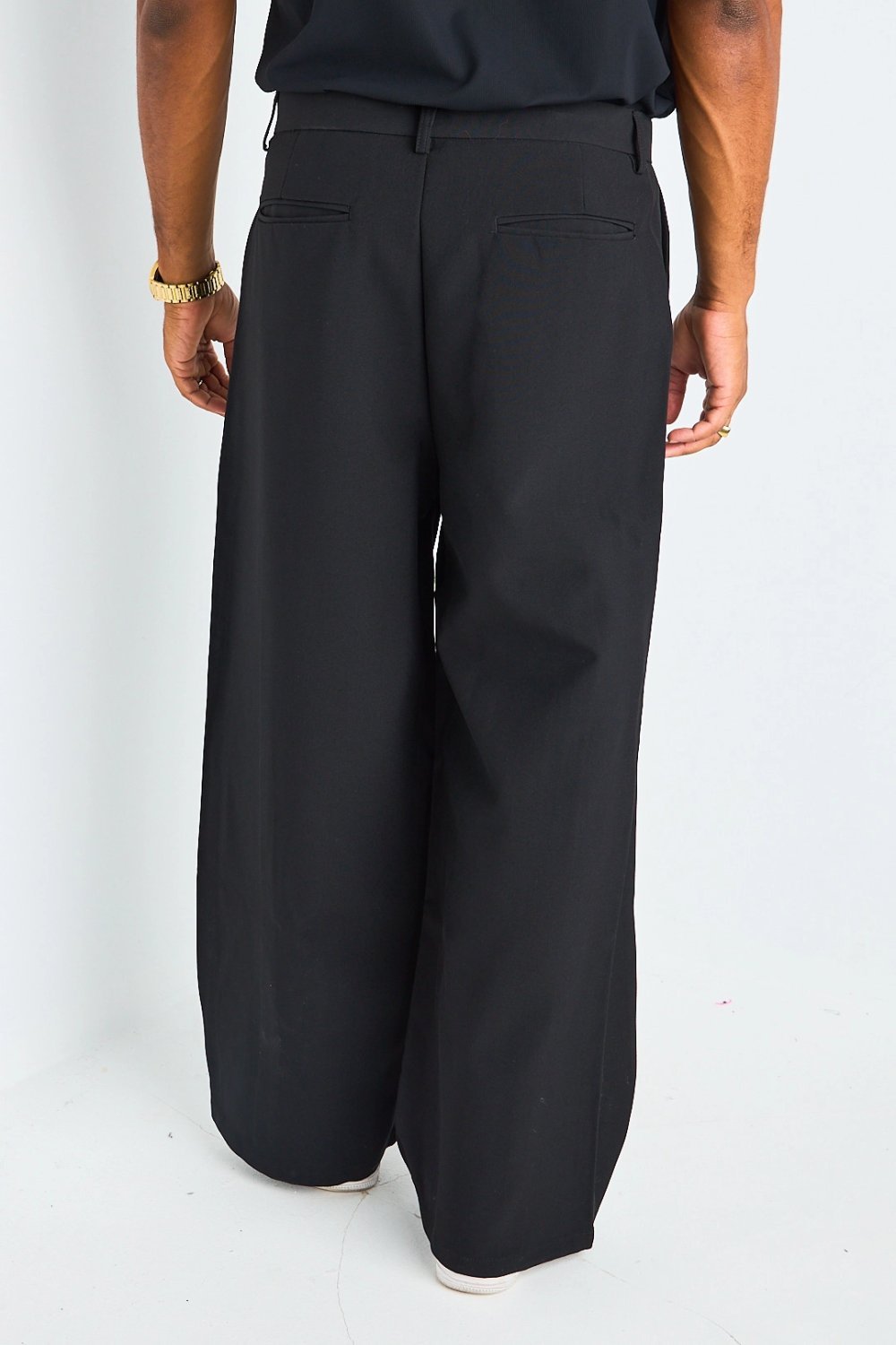 Pantalon coupe droite fluide noir