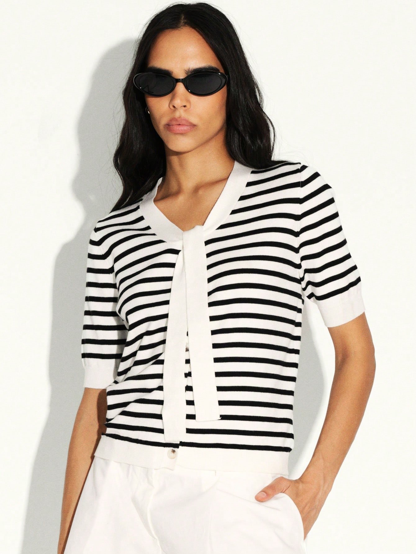 Cardigan rayé boutonné à col en V