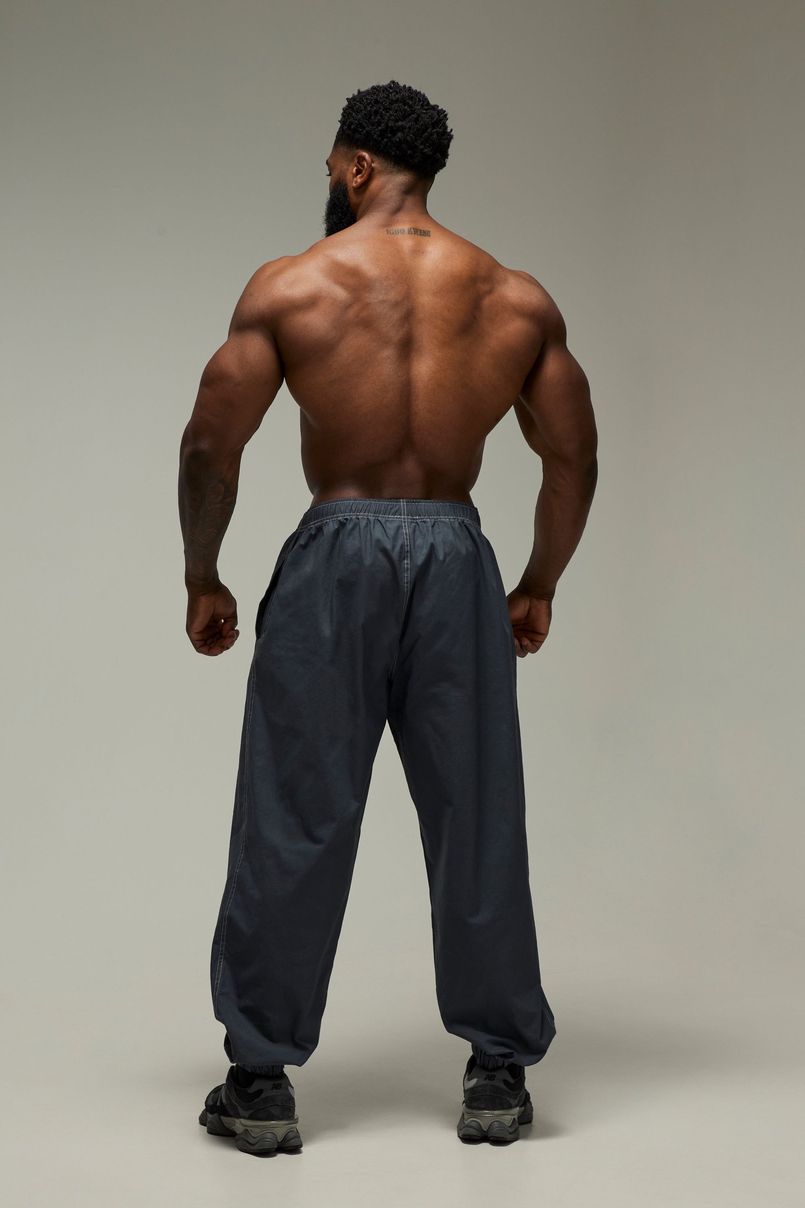 Jogging Training Dept b coutures contrastées