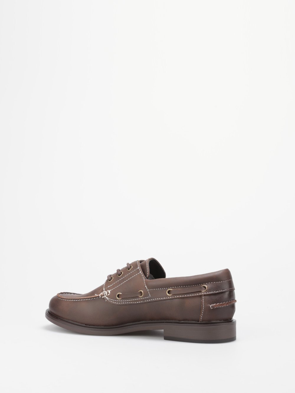 Chaussures bateau à lacets marron