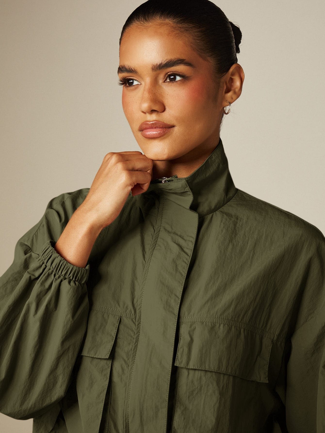 Veste courte oversize à poches cargo